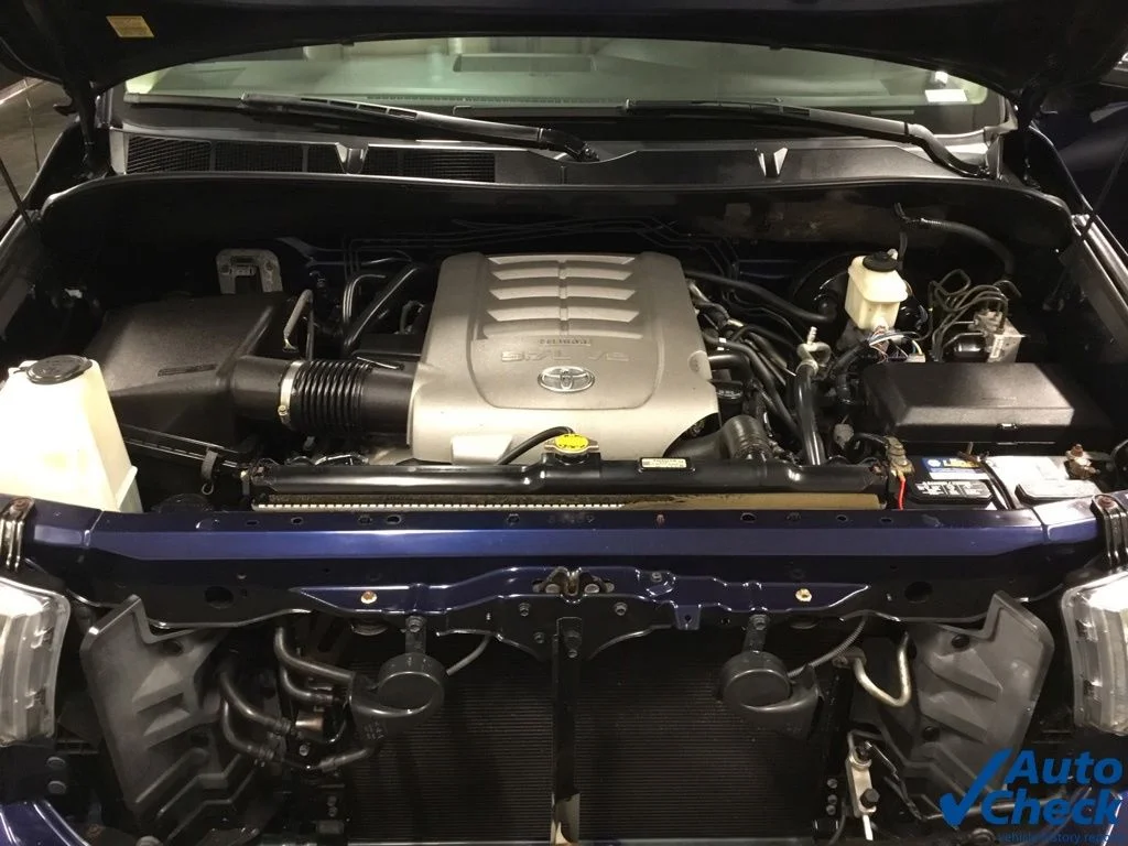Used 2010 Blue Toyota Limited image 48