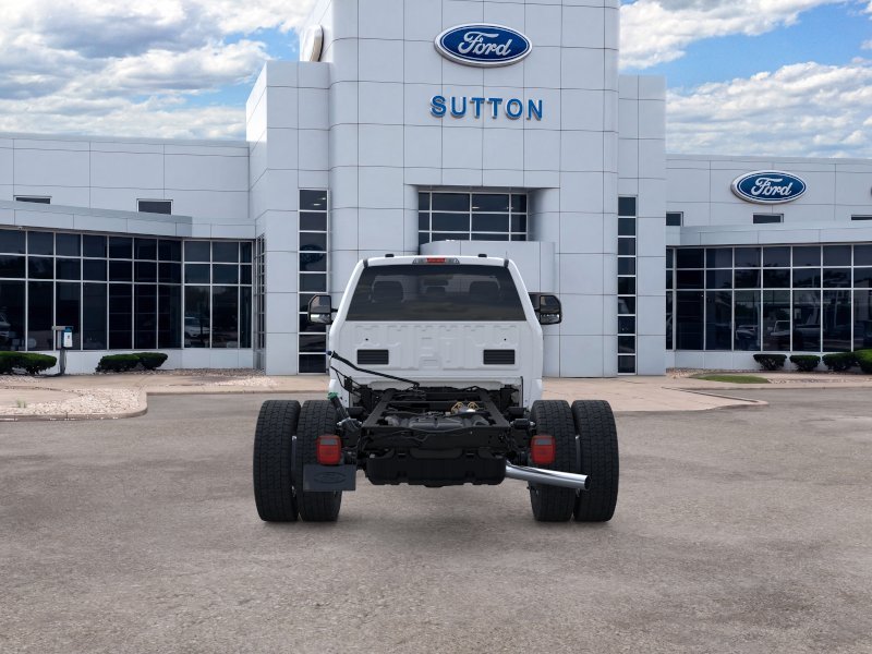 New 2025 Oxford White Ford F-550® XL image 68