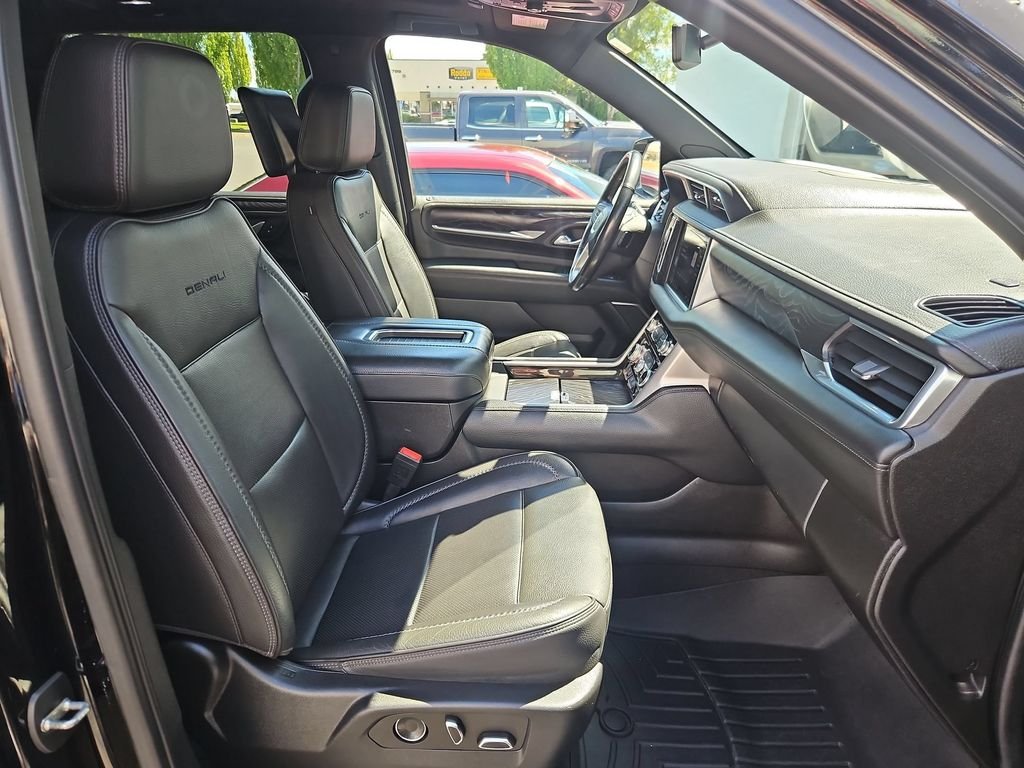 Used 2021 Onyx Black GMC Denali image 27
