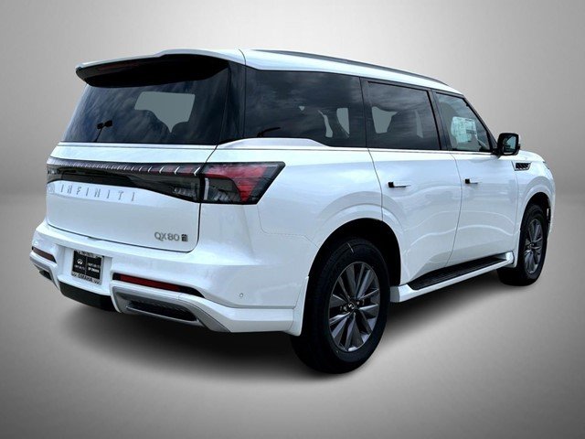 New 2026 RADIANT WHITE INFINITI Pure 4WD image 5