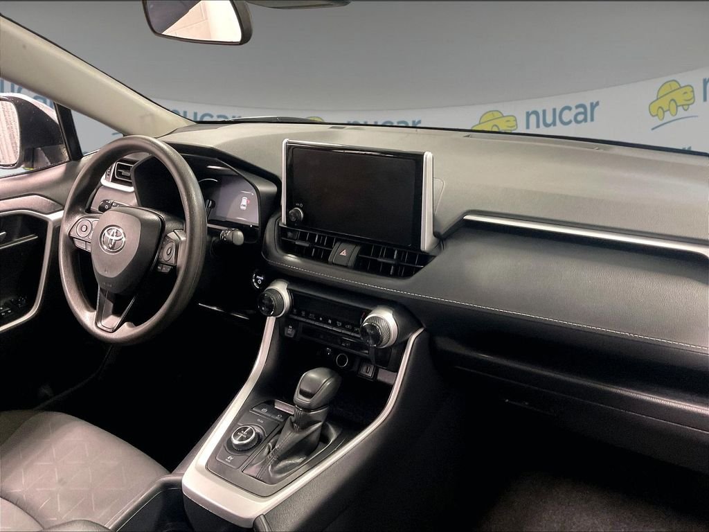 Used 2025 Silver Toyota XLE image 14