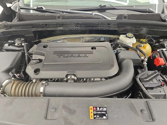 Used 2022 Ebony Twilight Metallic Buick Preferred image 38