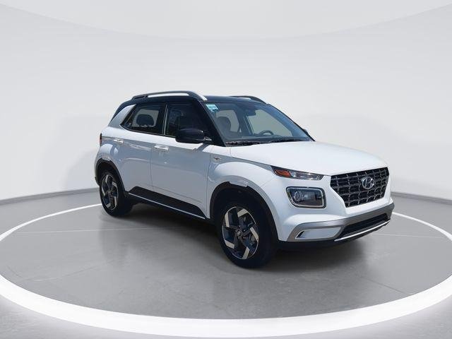 New 2026 White Hyundai SEL w/Two-Tone Roof image 2