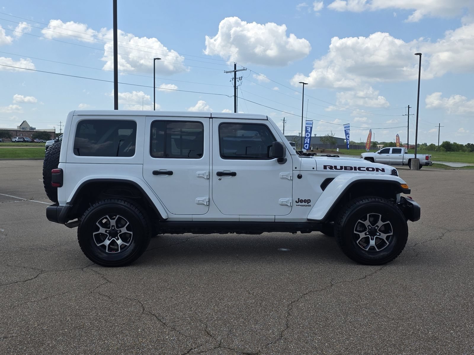 Used 2019 White Jeep Rubicon 4x4 image 4