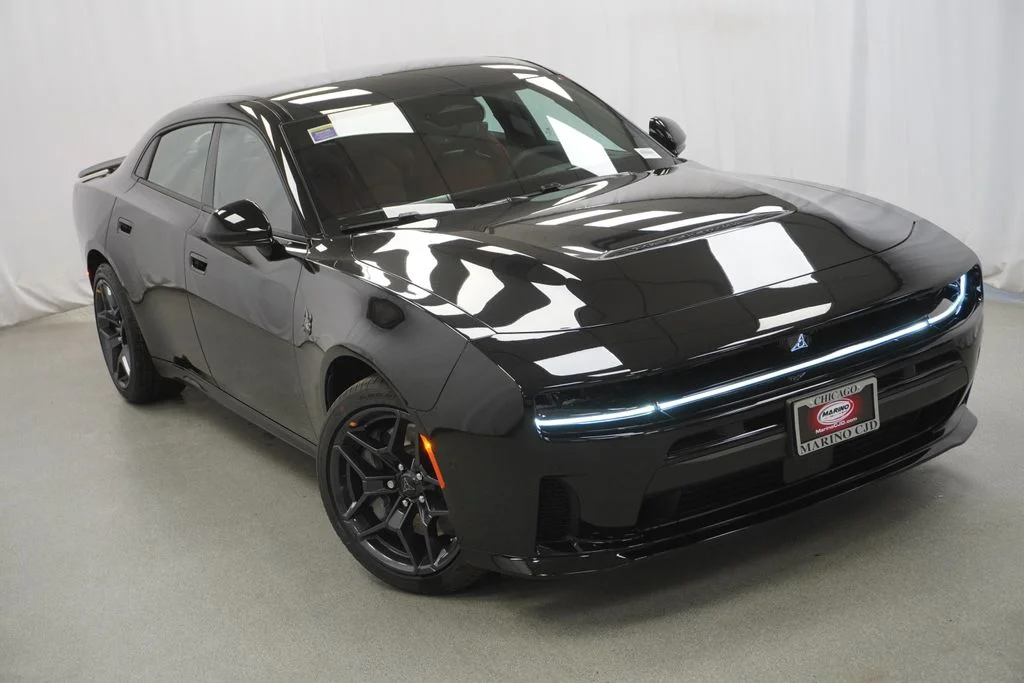 New 2026 Diamond Black Crystal Pearlcoat Dodge Scat Pack Plus image 7