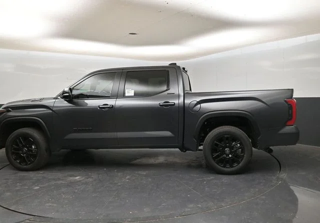 2026 Toyota Tundra Limited - Photo 5