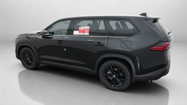 New 2026 Midnight Black Metallic Toyota Platinum image 15