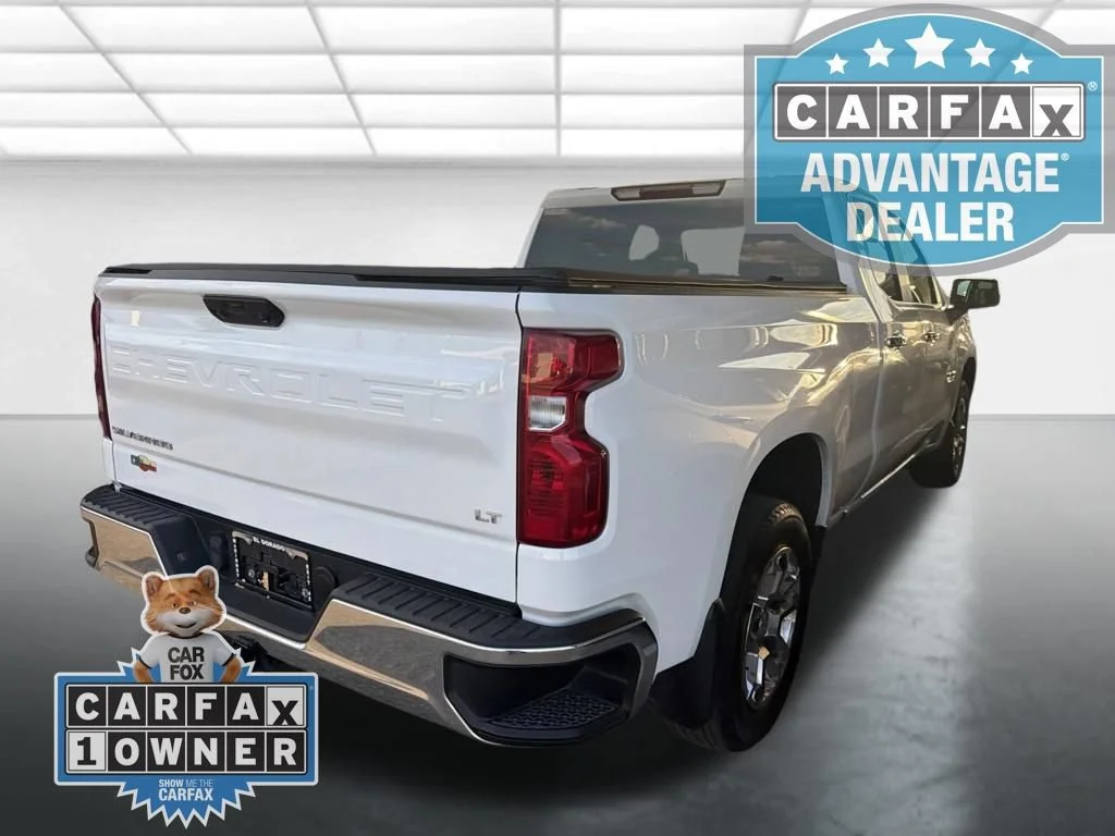 Used 2024 Summit White Chevrolet LT image 2