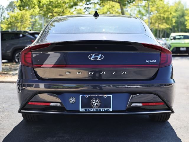 Used 2021 Nocturne Black Hyundai Limited image 9