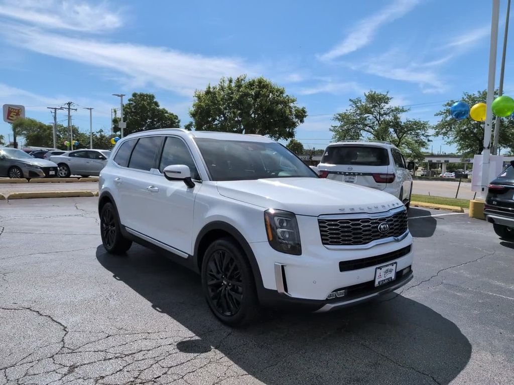 Used 2021 White Kia SX image 3