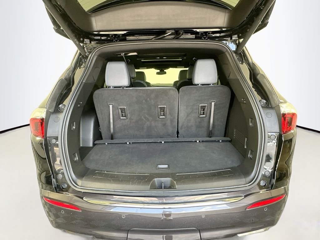 Used 2023 Ebony Twilight Metallic Buick Essence image 27