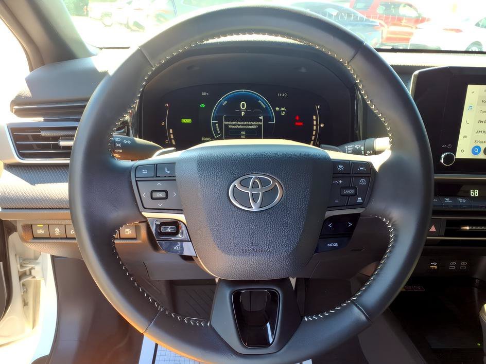 Certified Used 2025 Ice Cap Toyota SE image 22