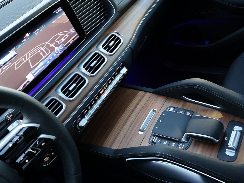 2025 Mercedes-Benz GLS Base - Photo 22