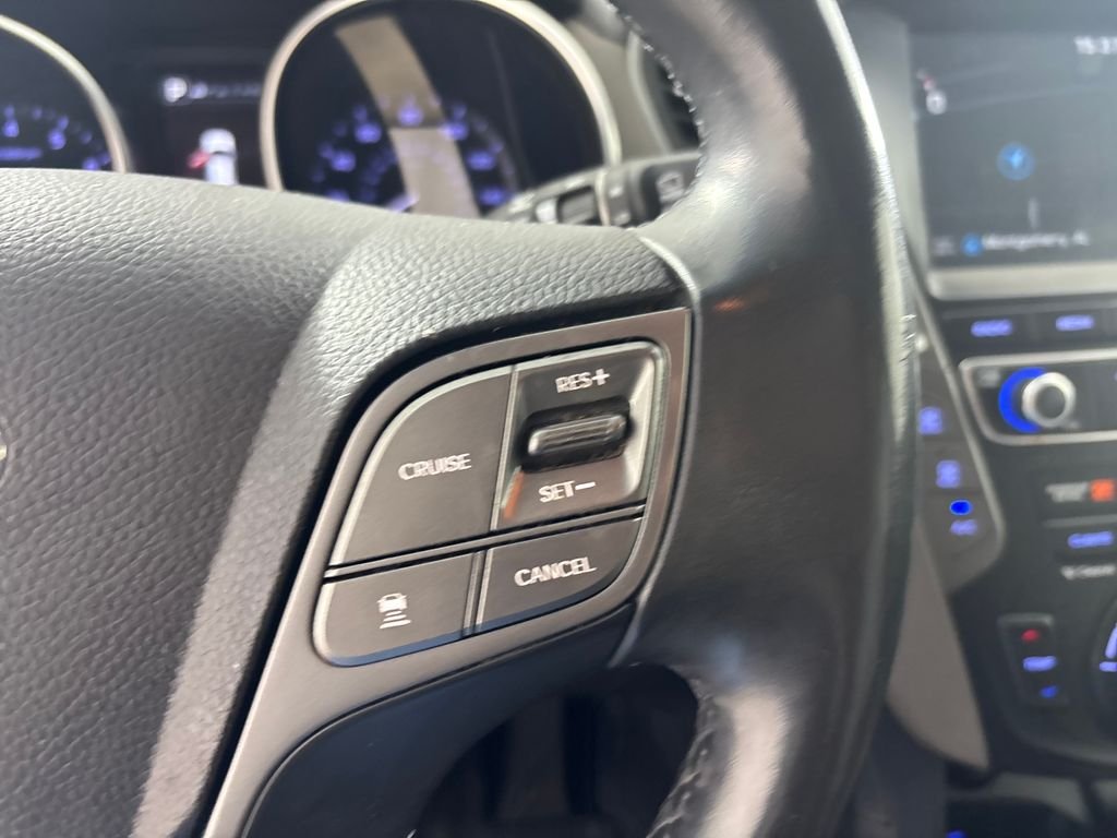 Used 2019 White Hyundai Limited image 24