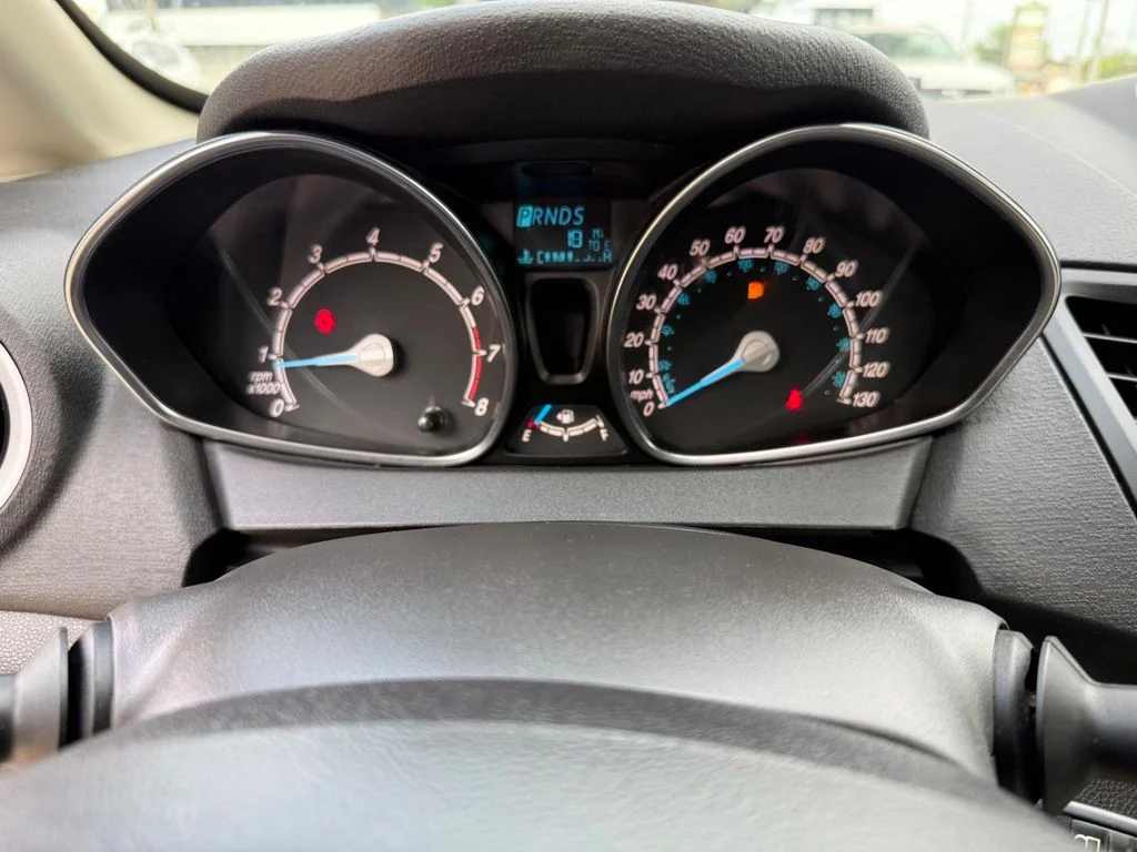 Used 2019 White Ford SE image 18