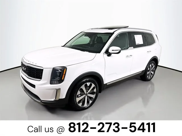 Used 2022 White Kia S image 3