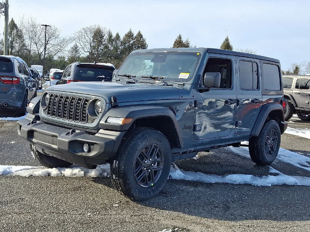 New 2026 Anvil Clear-Coat Exterior Paint Jeep Sport S image 4