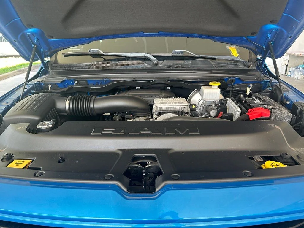 Used 2020 Blue Ram Laramie image 12