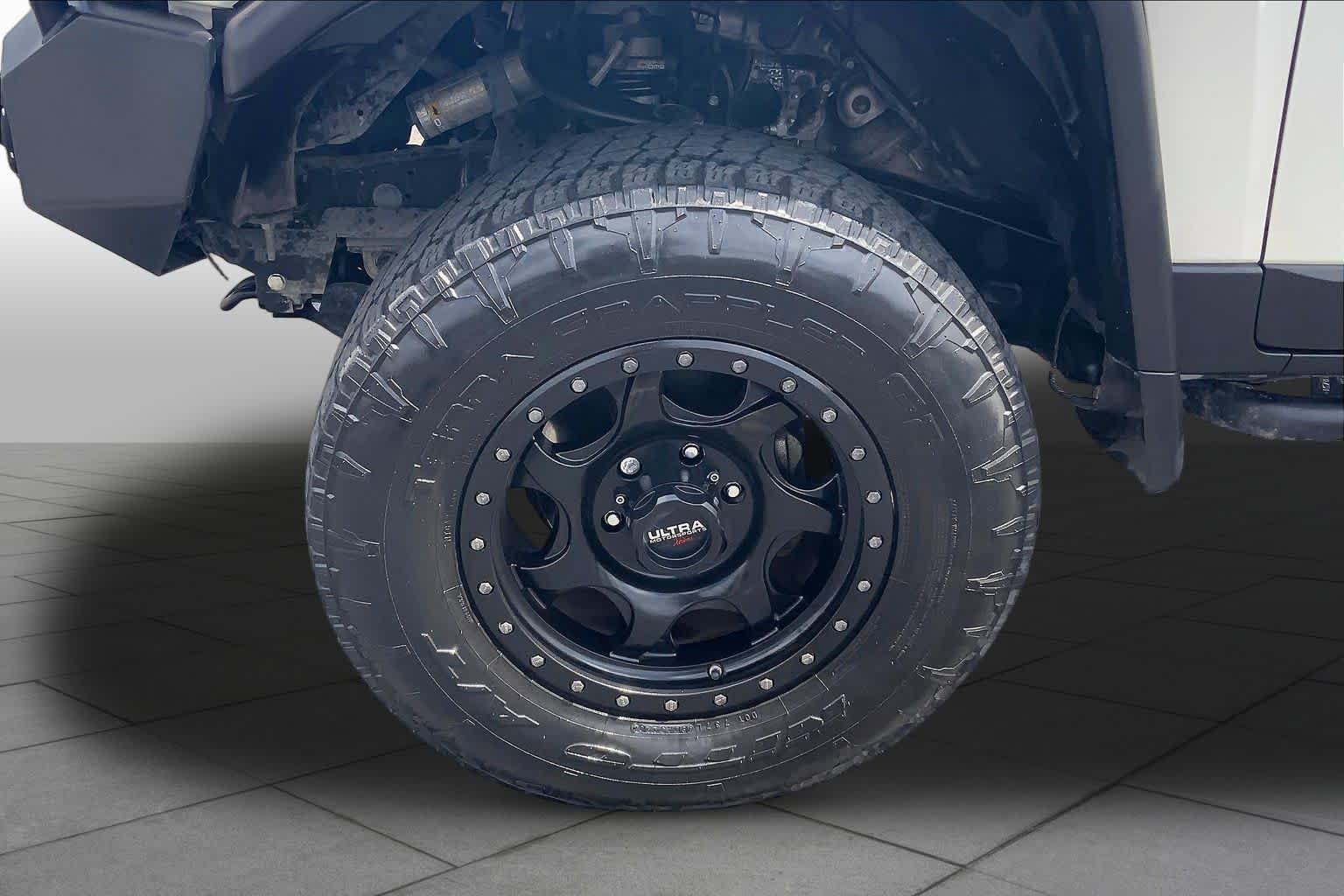 Used 2014 Iceberg Toyota  image 10