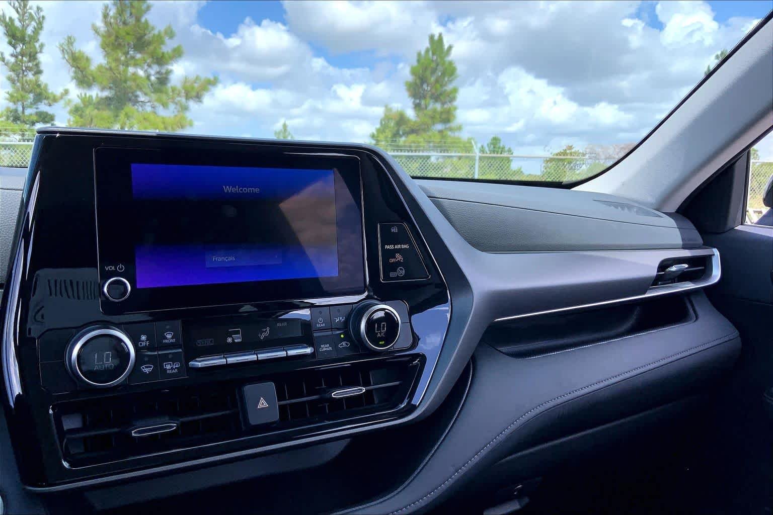 Used 2025 Midnight Black Metallic Toyota LE image 35