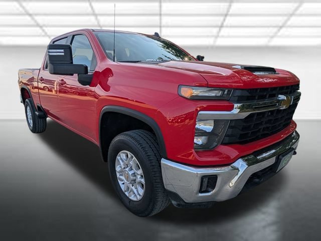 Used 2025 Red Hot Chevrolet LT image 4