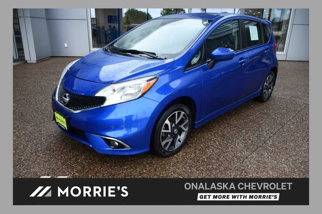 2015 Nissan Versa Note 1.6 SR CVT's photo