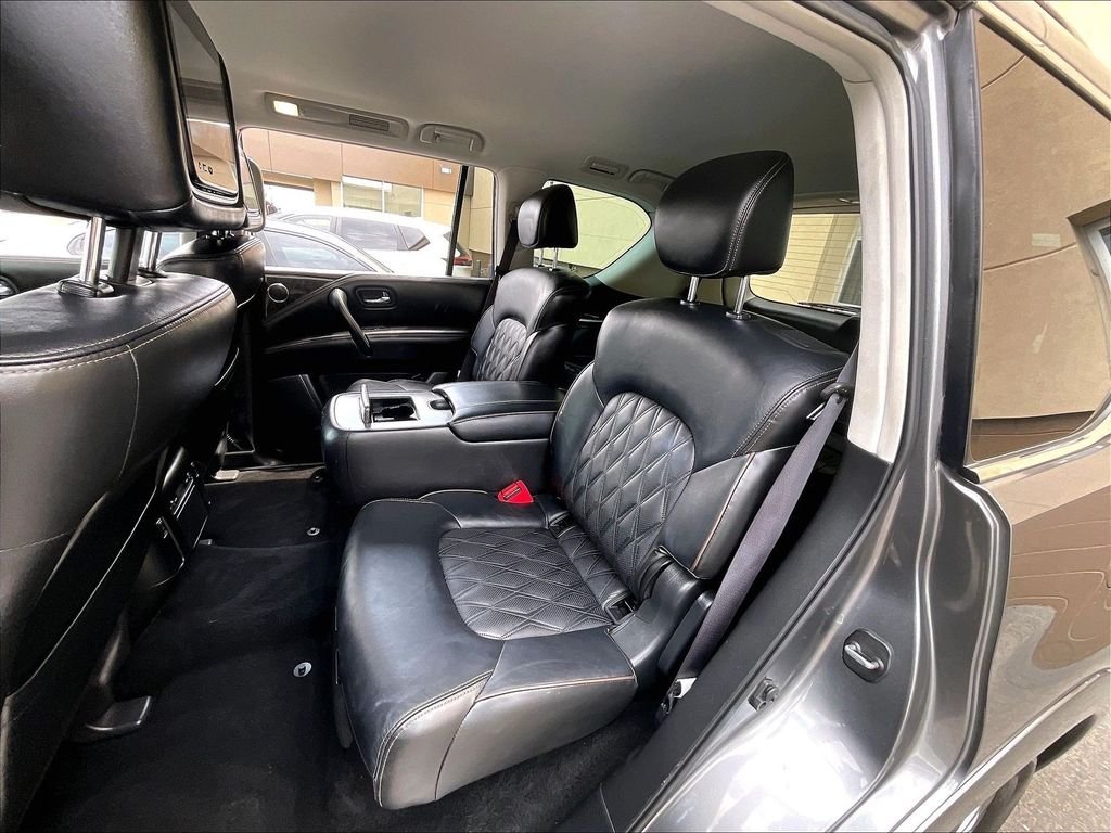 Used 2023 Gray Nissan Platinum image 15