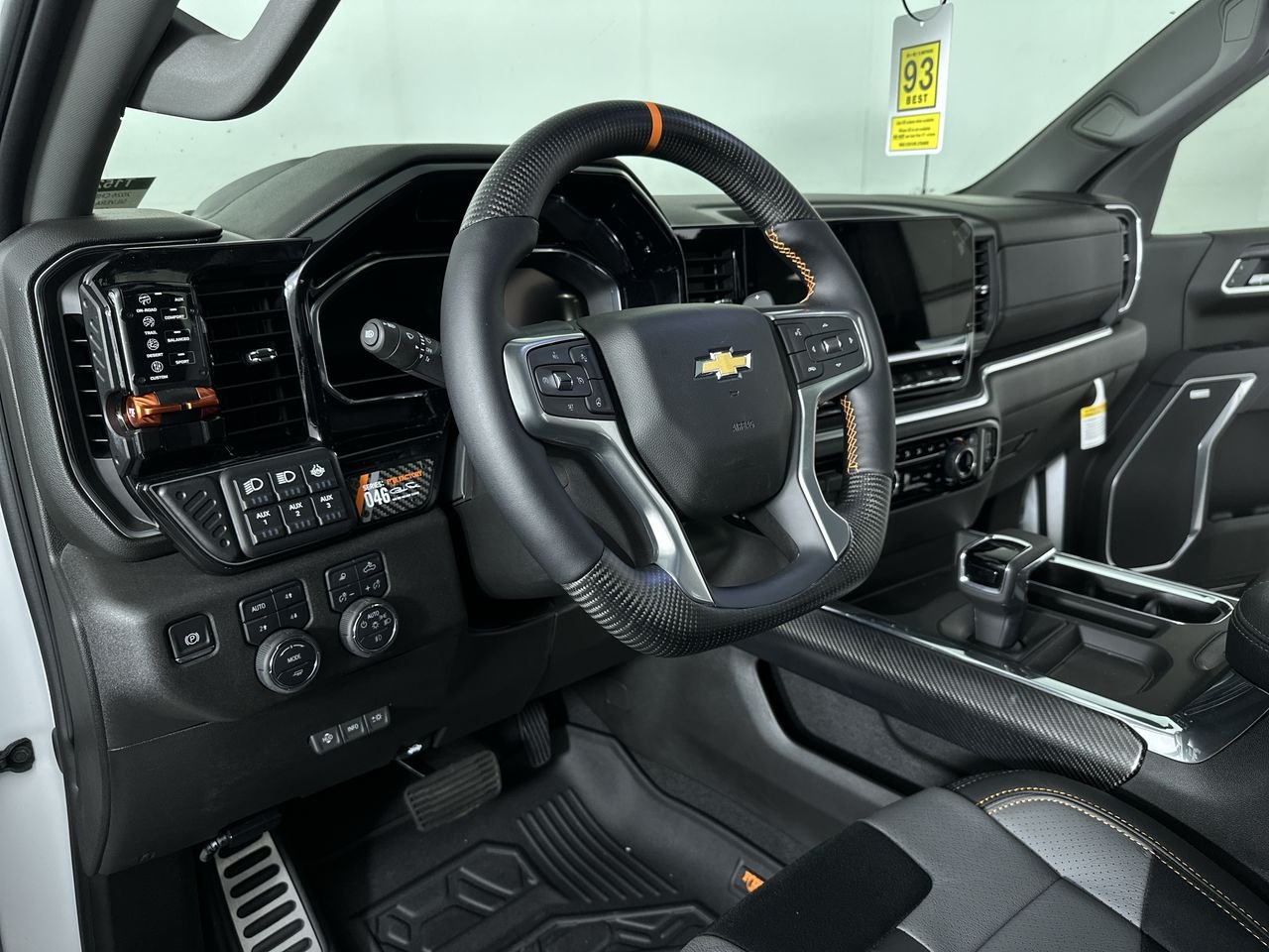 2025 Chevrolet Silverado 1500 LTZ - Photo 108