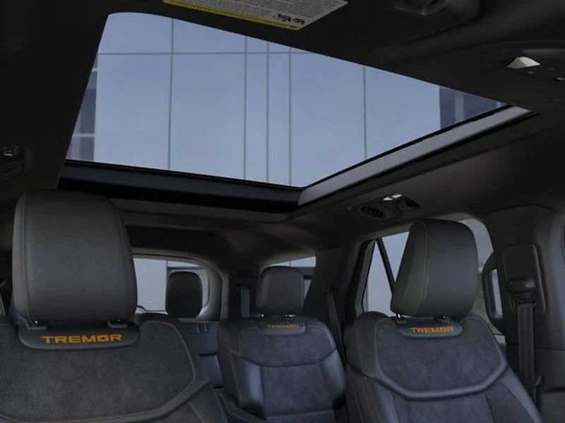 New 2026 Space White Metallic Ford Tremor® image 22