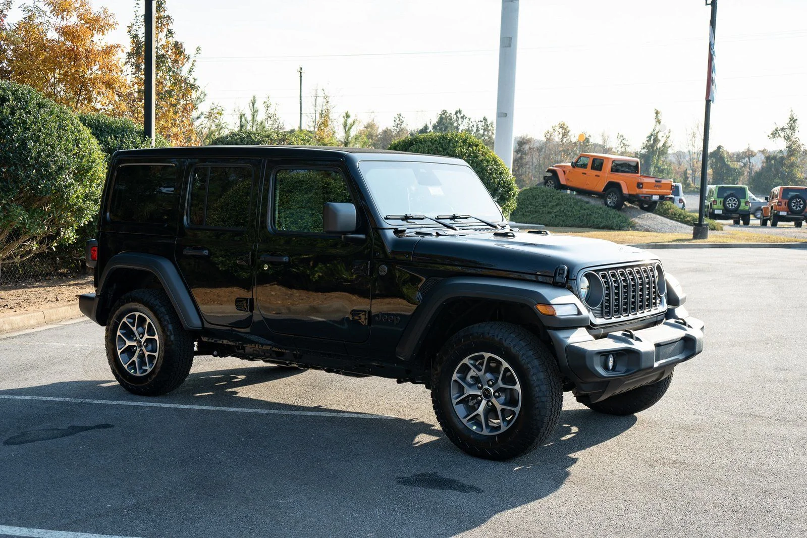 New 2026 Black Clear-Coat Exterior Paint Jeep Sport S image 12