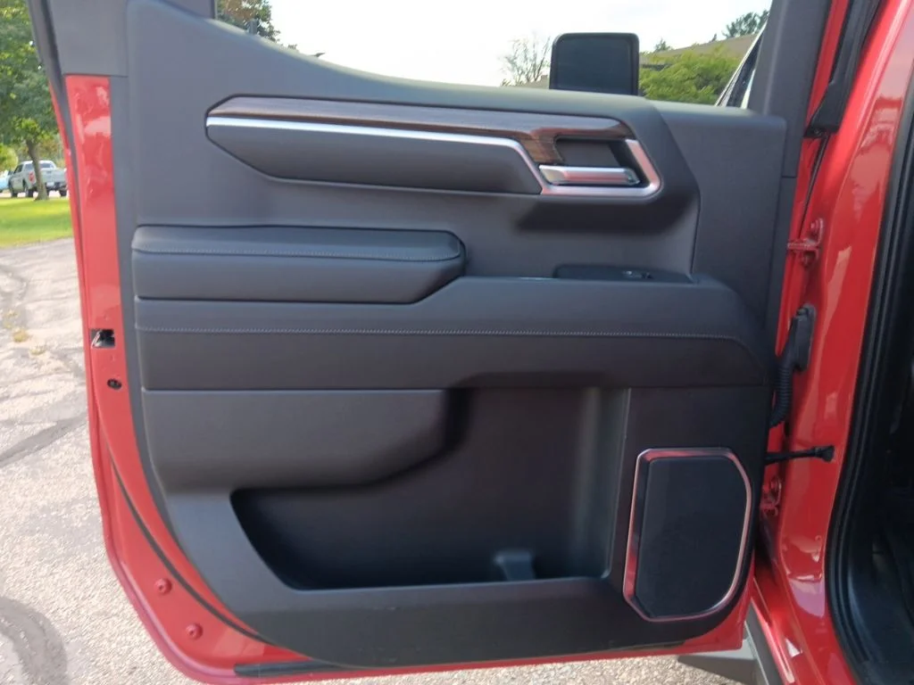 Used 2022 Red Hot Chevrolet LT Trail Boss image 29