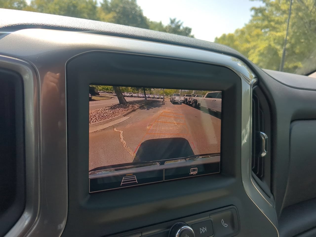 2026 GMC Sierra 2500HD Pro - Photo 14