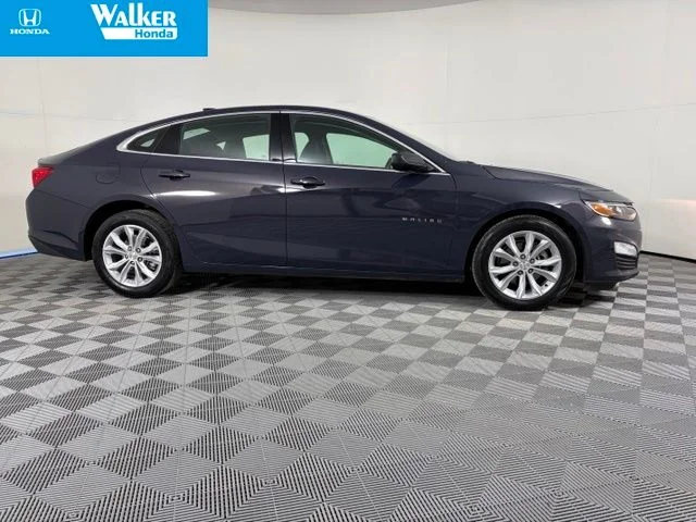 Used 2025  Chevrolet LT image 9