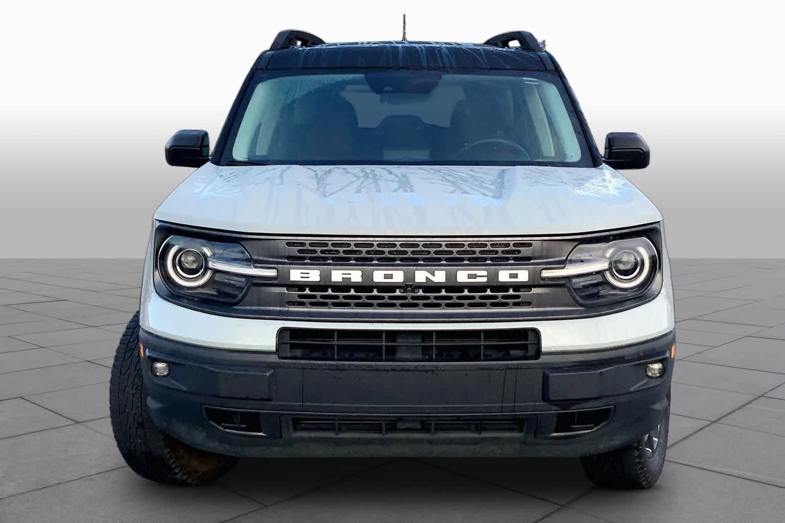 Used 2022 Cactus Grey Ford Badlands image 4