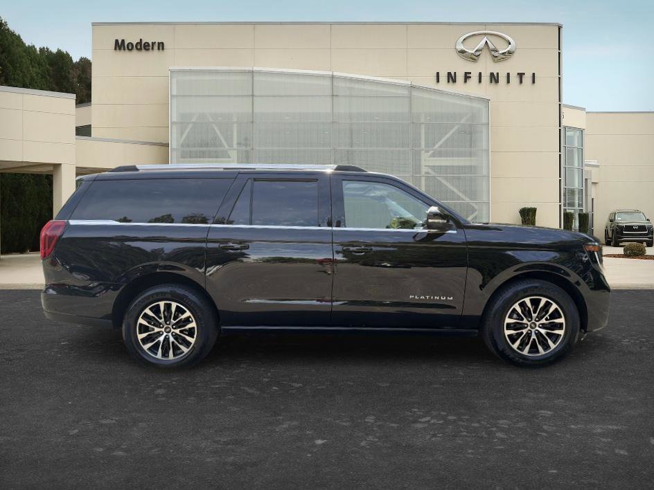 Used 2025 Black Metallic Ford Platinum image 5
