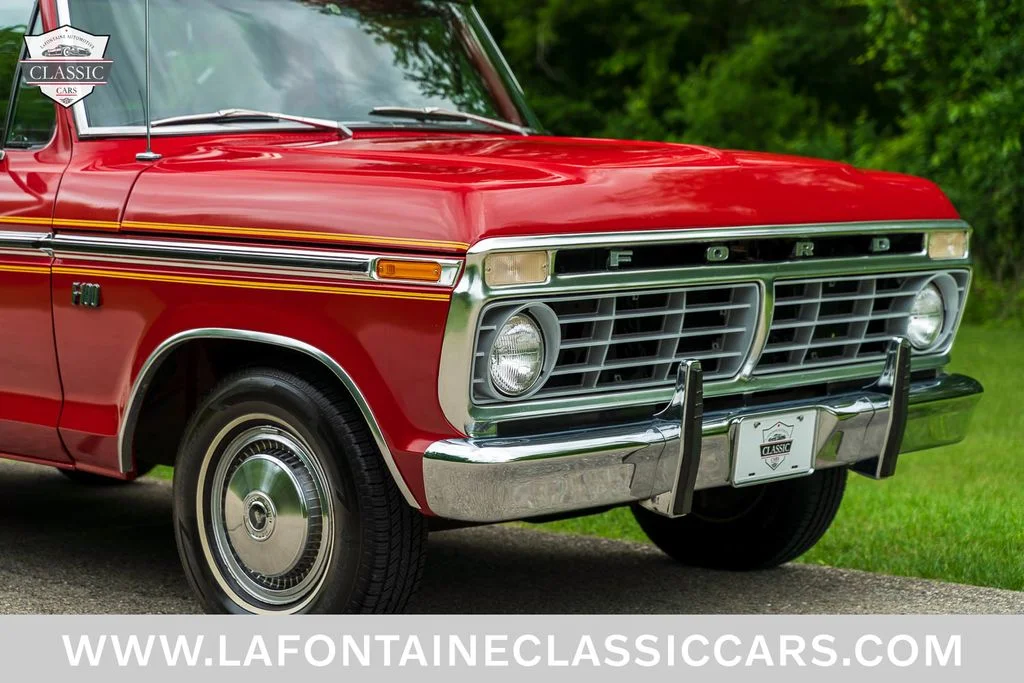 Used 1975 Red Ford  image 52