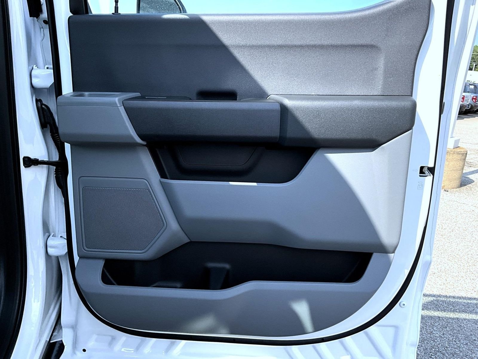 New 2026 Oxford White Ford XL image 19