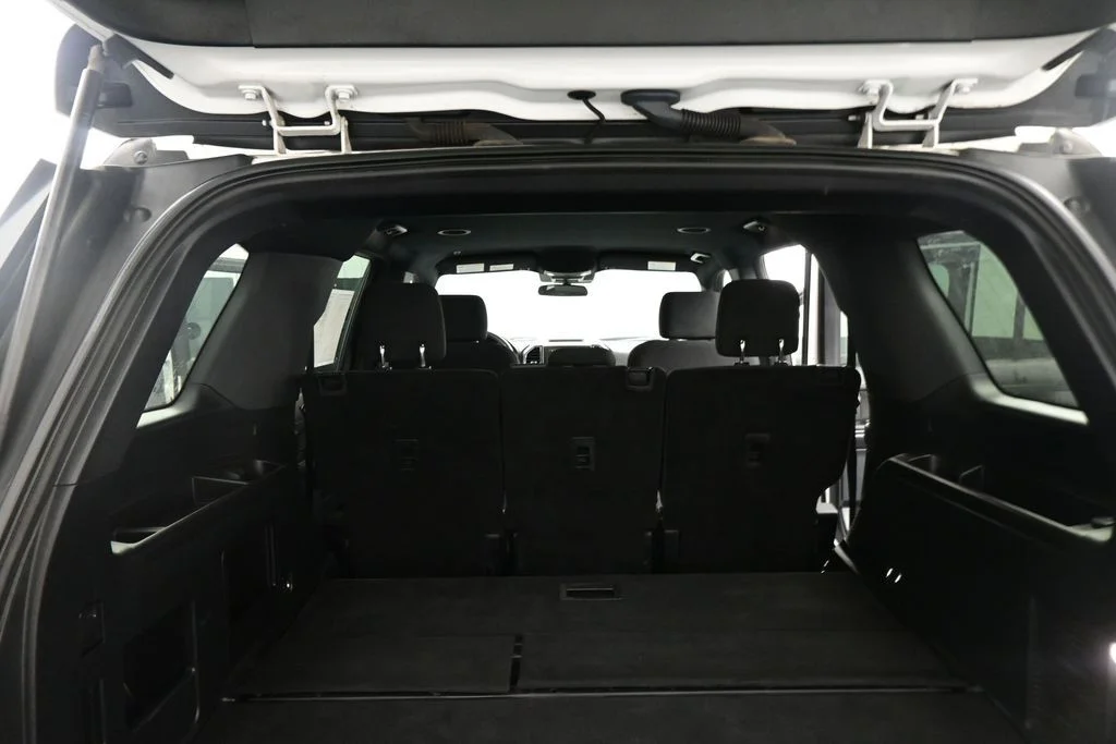 Used 2020 White Ford XL image 46