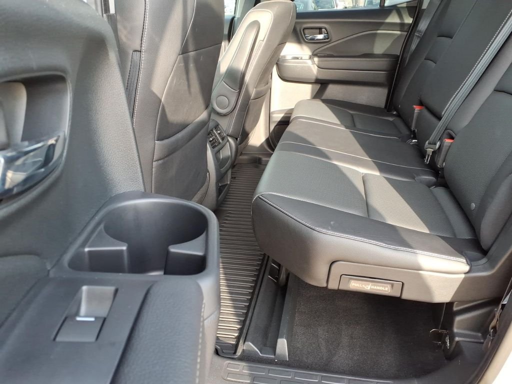 Used 2023 Crystal Black Pearl Honda RTL image 4