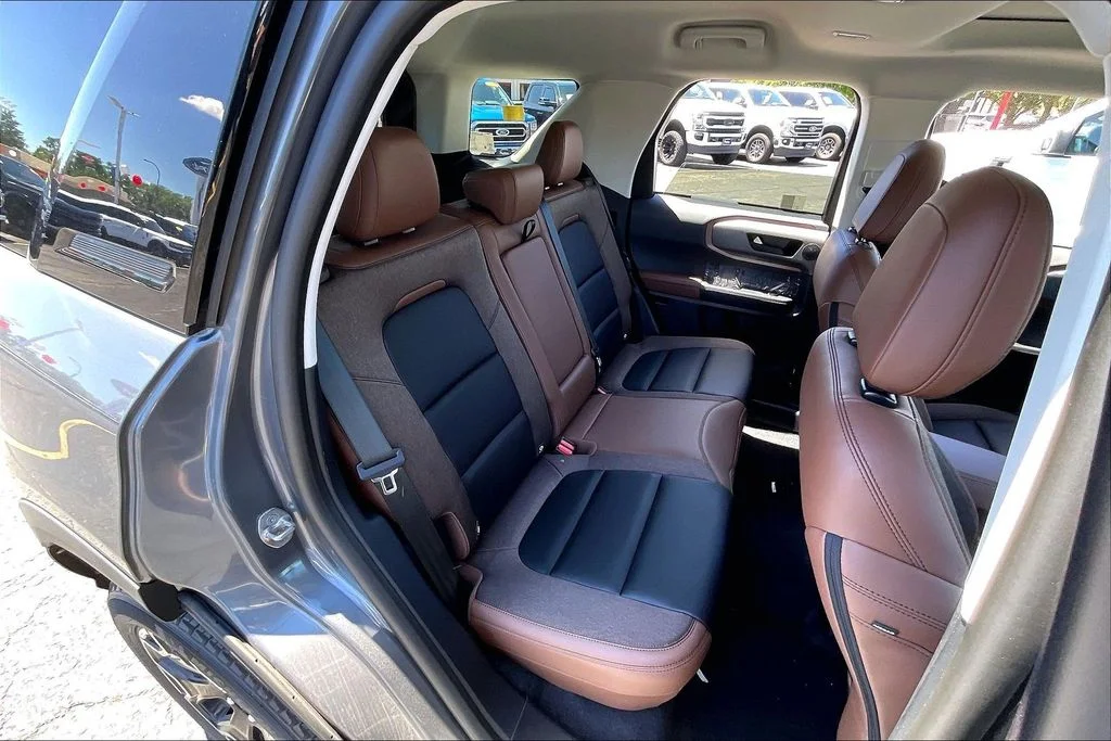 New 2025 Carbonized Gray Metallic Ford Outer Banks® image 26