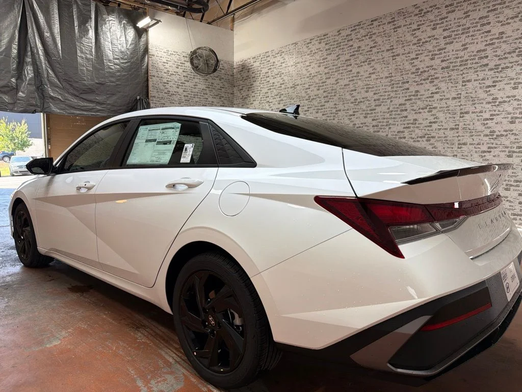 New 2026 Serenity White Hyundai SEL Sport image 5