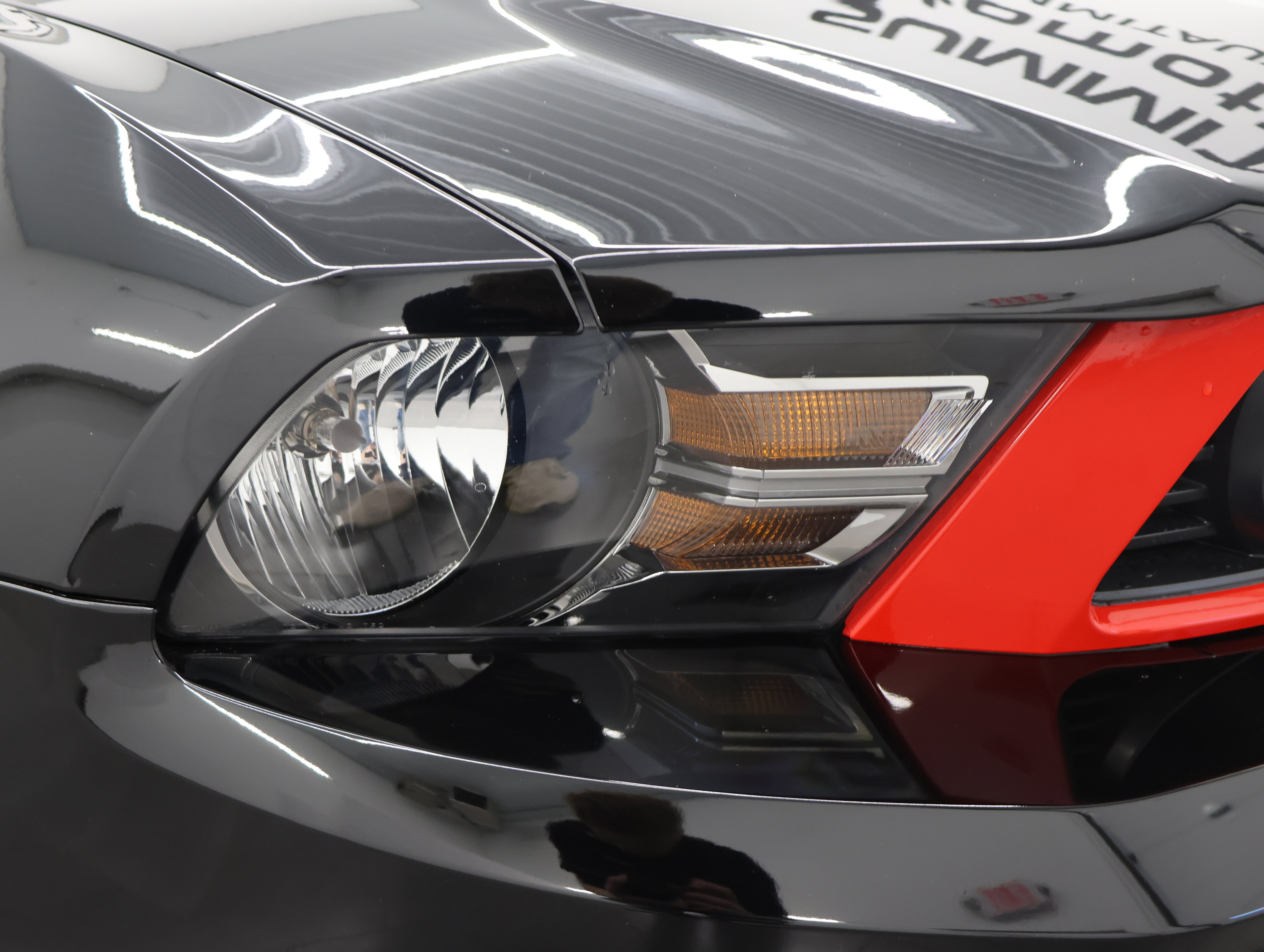2012 Ford Mustang Boss 302 - Photo 22