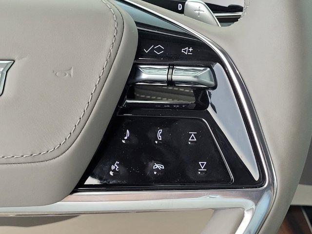 2026 Cadillac Escalade Platinum Sport - Photo 25