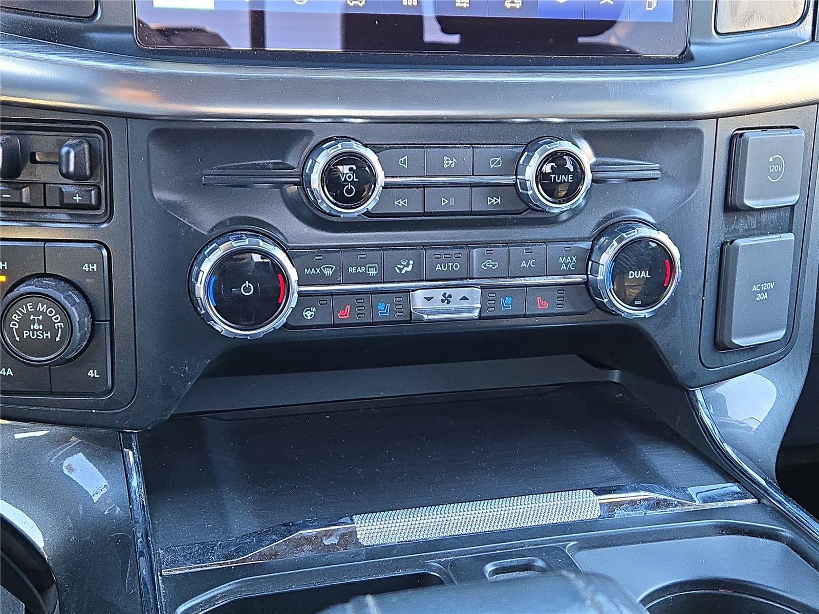 2022 Ford F-150 Lariat - Photo 28
