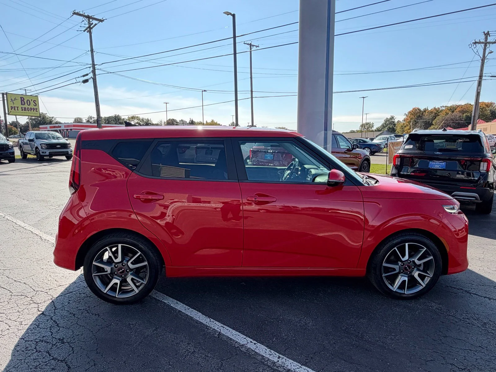 Used 2022 Red Kia Turbo image 6