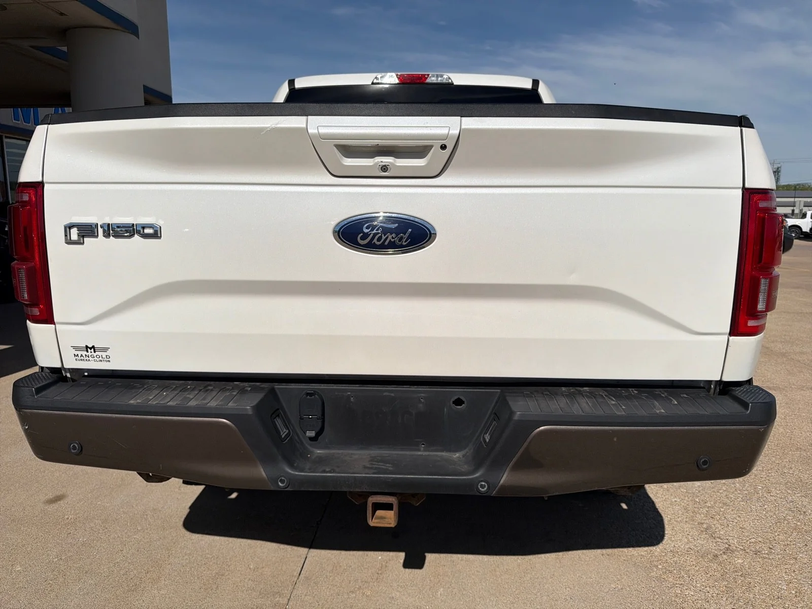 Used 2015 White Platinum Metallic Tri-Coat Ford Lariat image 13