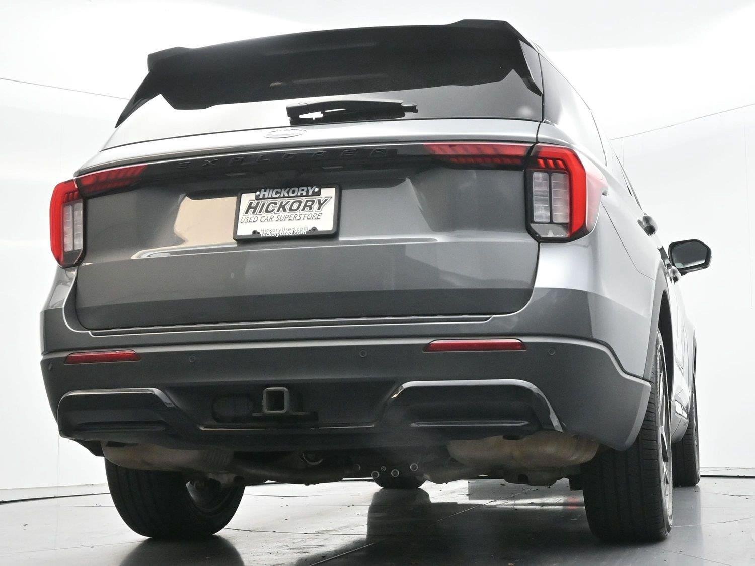 Used 2025 Carbonized Gray Ford ST-Line image 49