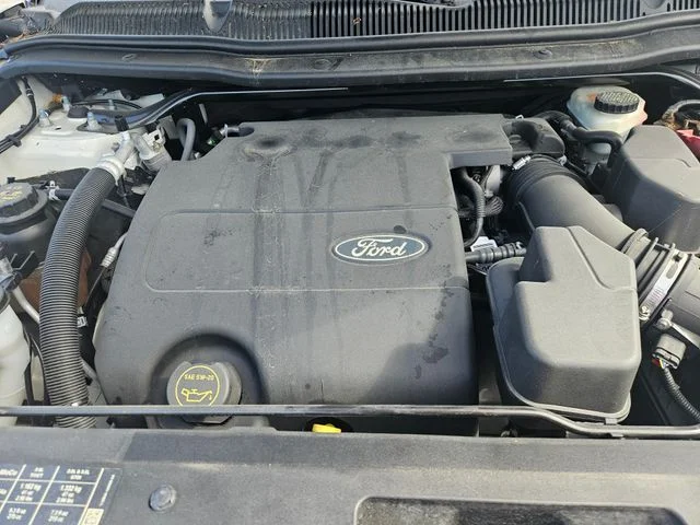 Used 2015 White Ford Base image 21