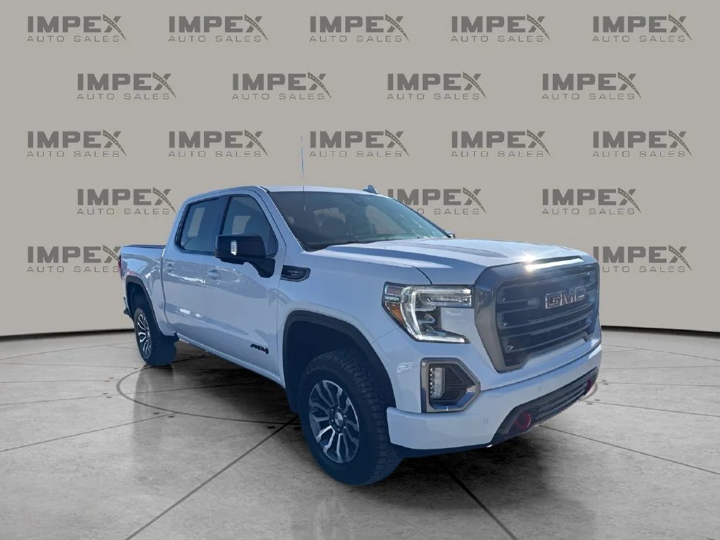 Used 2022 White GMC AT4 image 7