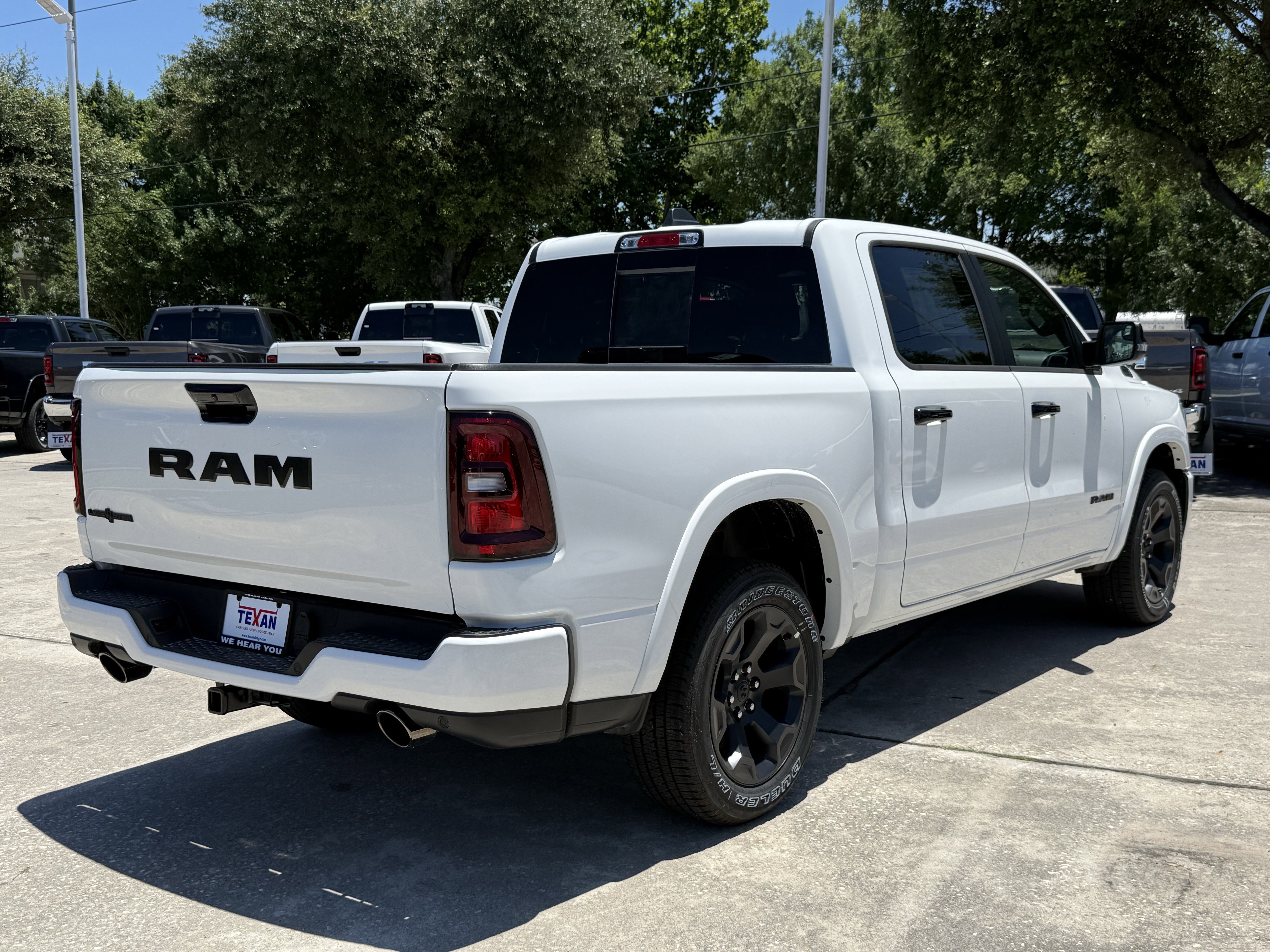 New 2026 Bright White Clear-Coat Exterior Paint RAM Lone Star image 4